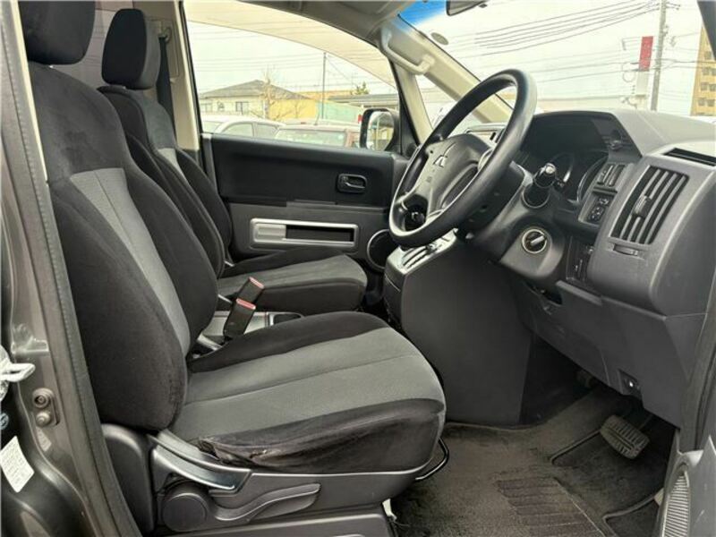 DELICA D5
