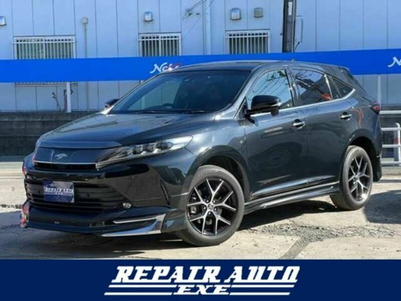 TOYOTA　HARRIER
