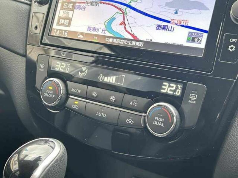 X-TRAIL-10