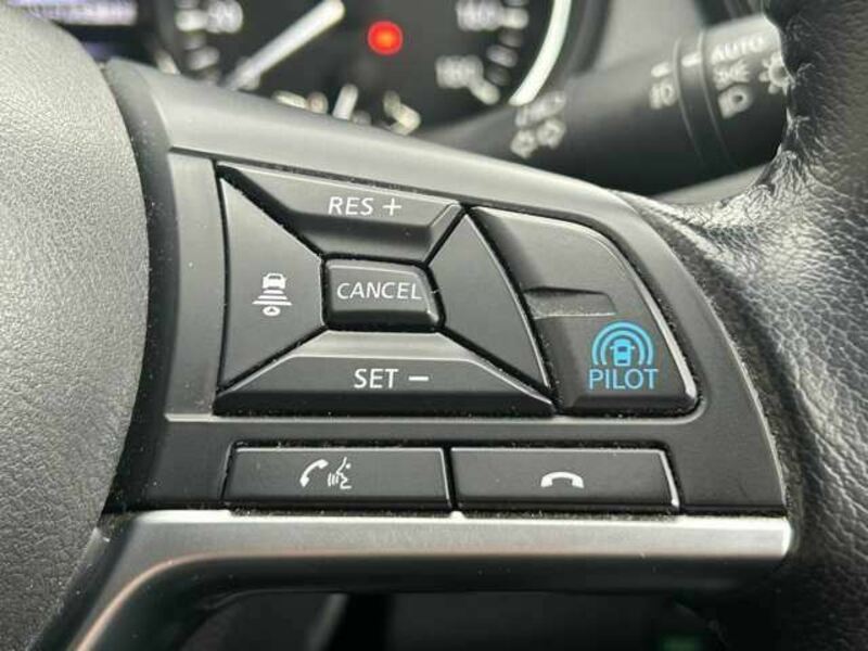 X-TRAIL-17