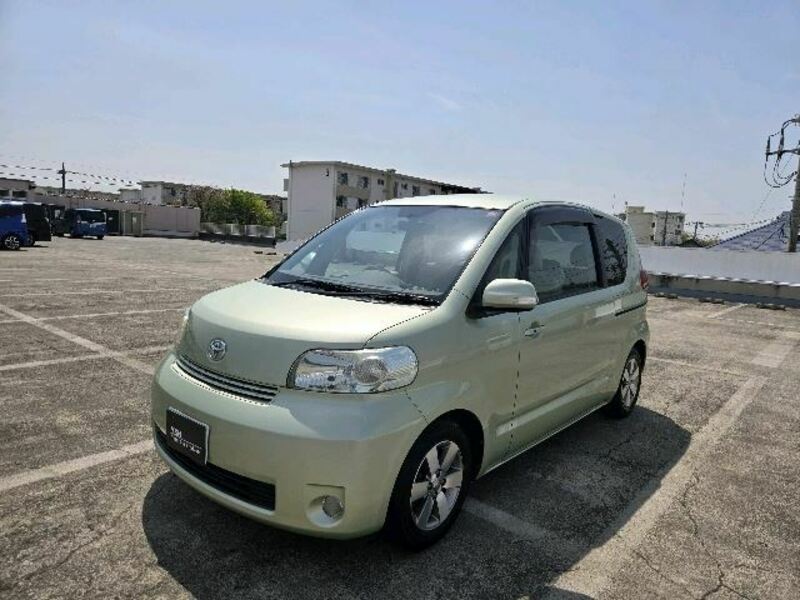 TOYOTA PORTE