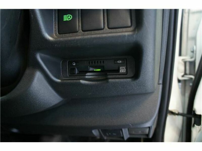HIACE VAN-14