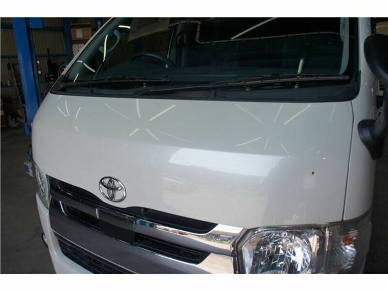 HIACE VAN-22