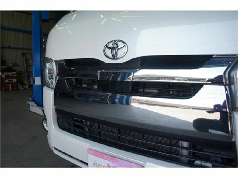HIACE VAN-23