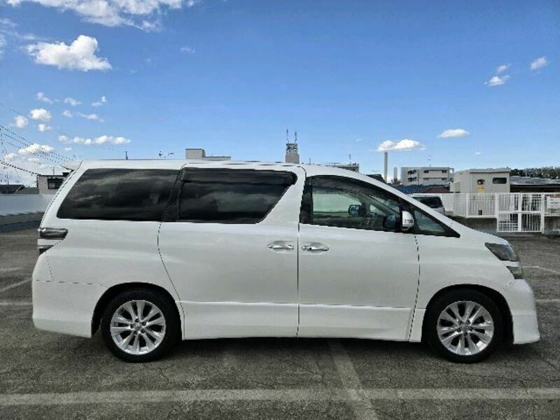VELLFIRE-5