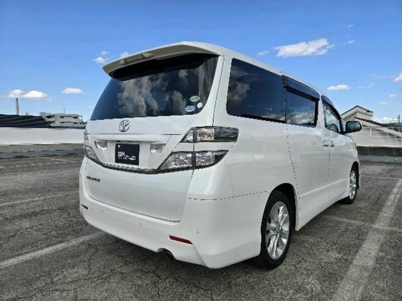 VELLFIRE-6