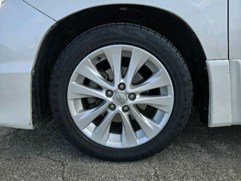 VELLFIRE-14