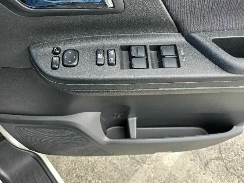 VELLFIRE-21