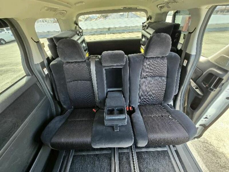 VELLFIRE-46