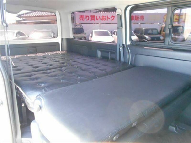 HIACE VAN-32
