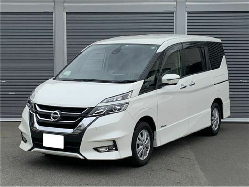 NISSAN　SERENA