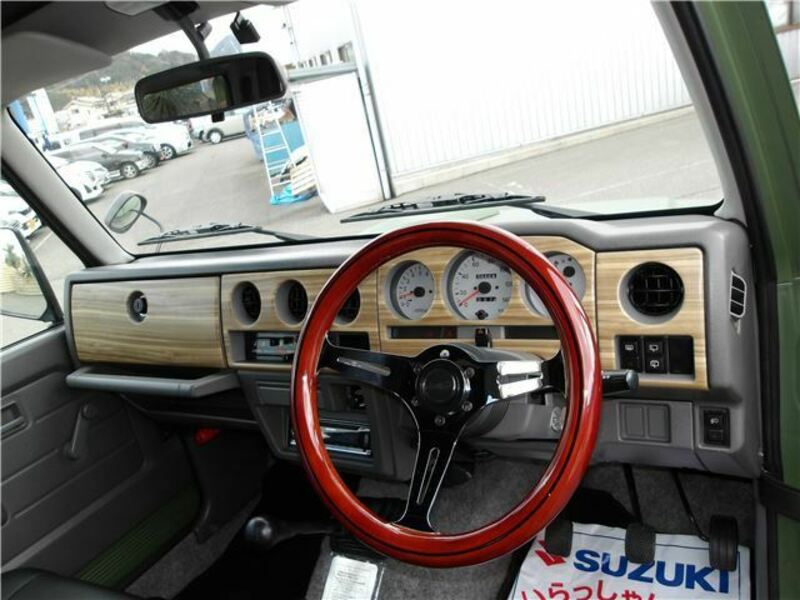 JIMNY-32