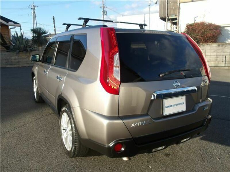 X-TRAIL-5