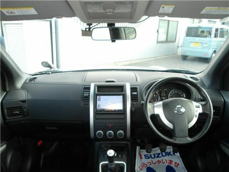 X-TRAIL-21