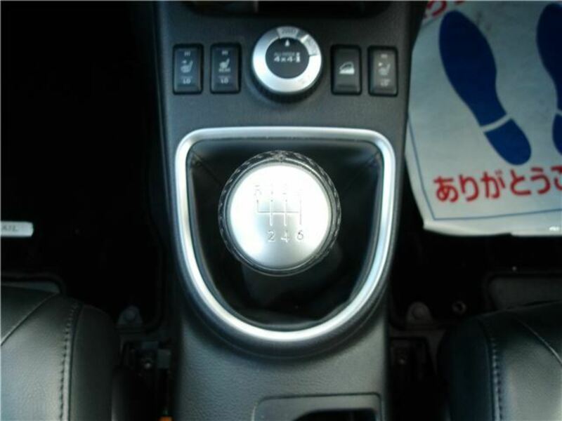 X-TRAIL-27