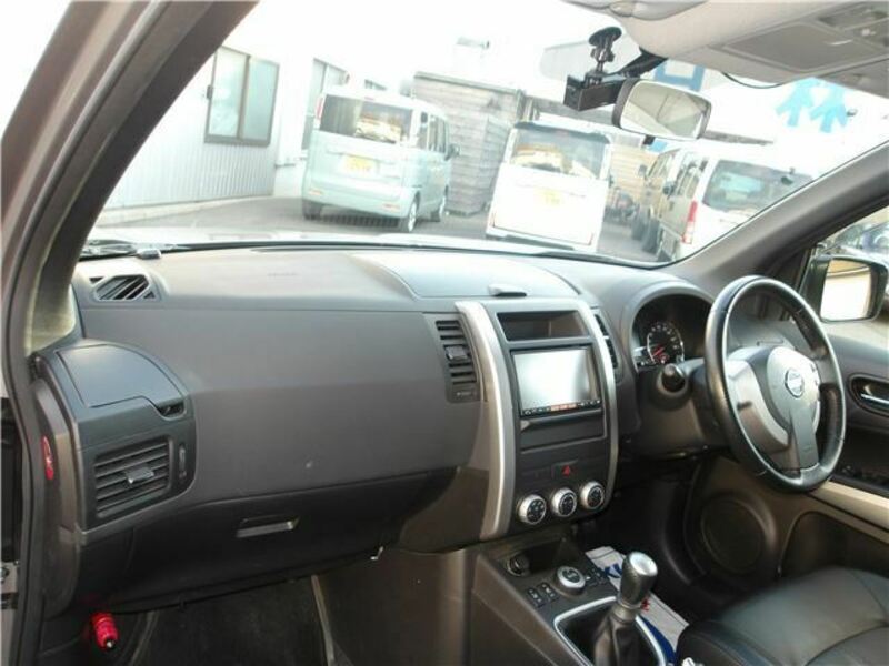 X-TRAIL-41