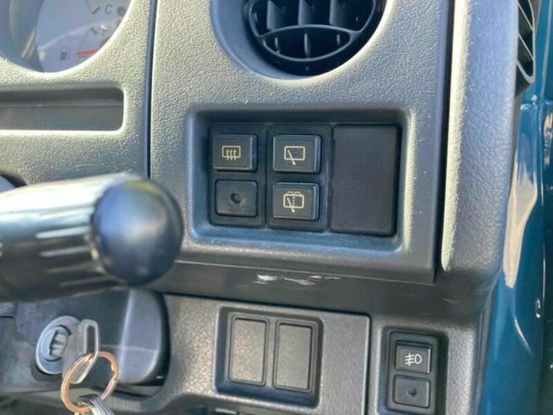 JIMNY-11