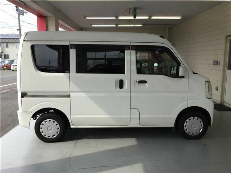MINICAB VAN