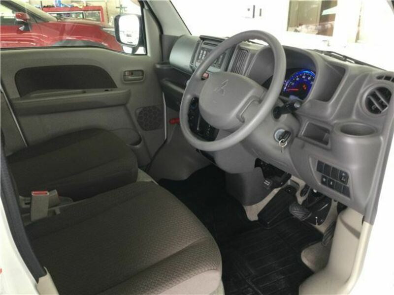 MINICAB VAN