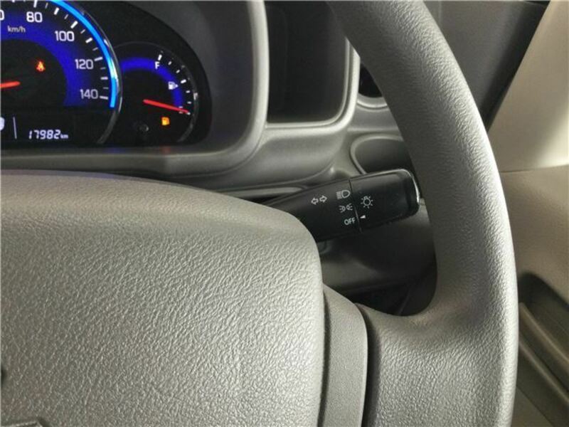 MINICAB VAN