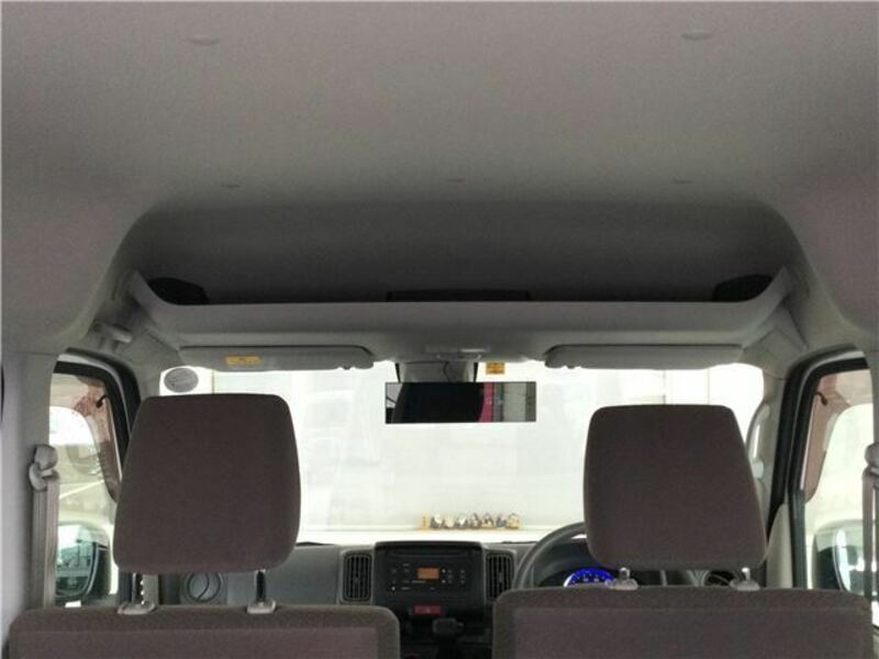 MINICAB VAN