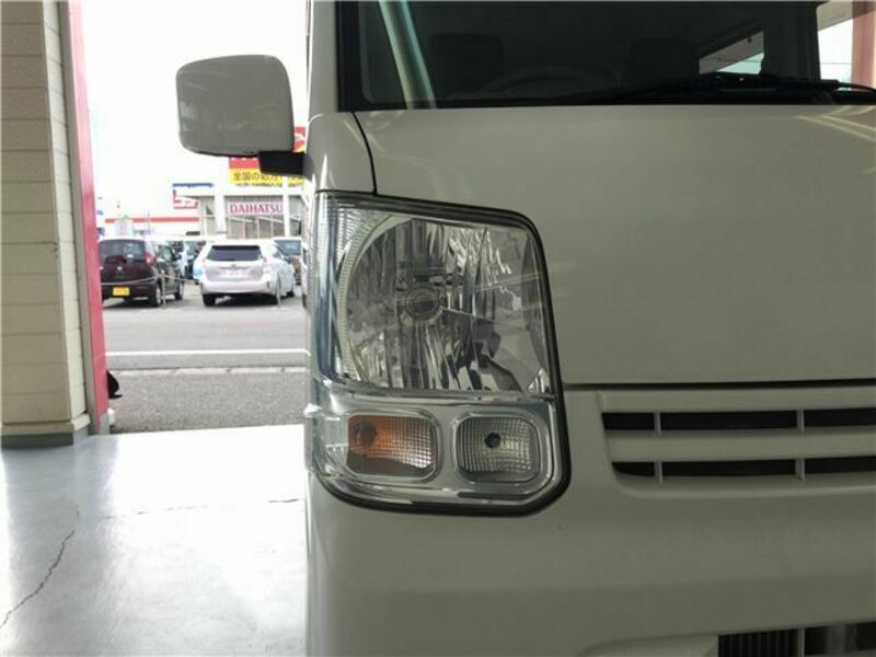 MINICAB VAN