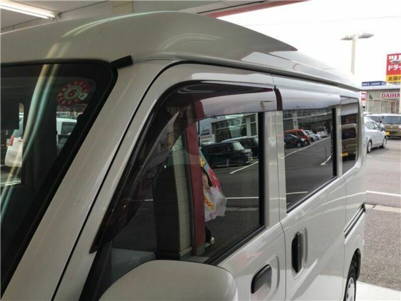 MINICAB VAN