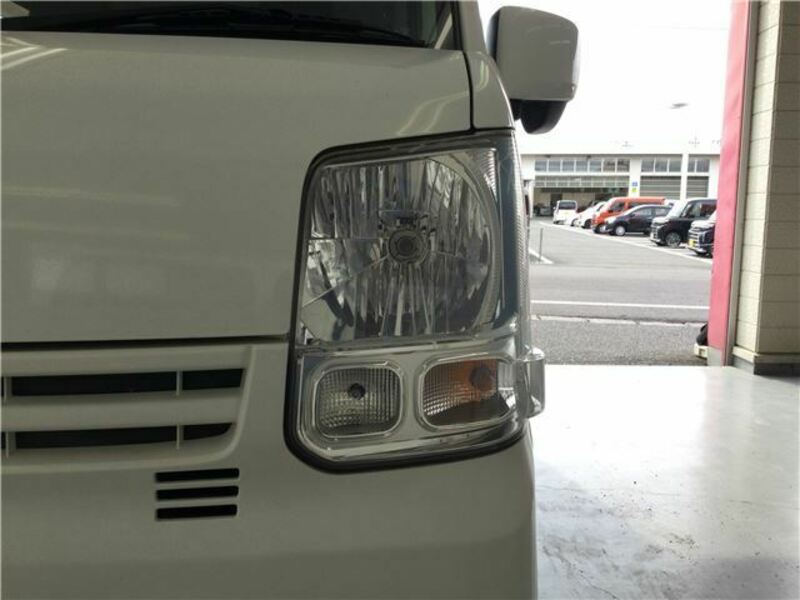 MINICAB VAN