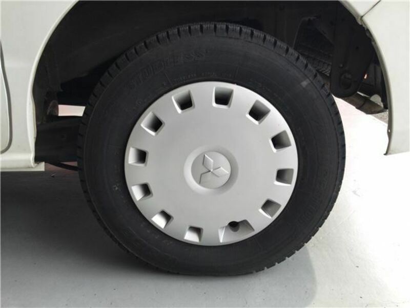 MINICAB VAN