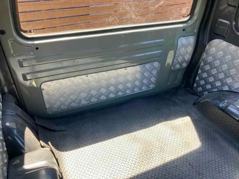 JIMNY-13