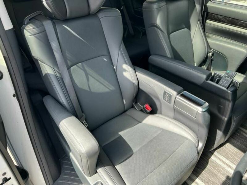ALPHARD-21