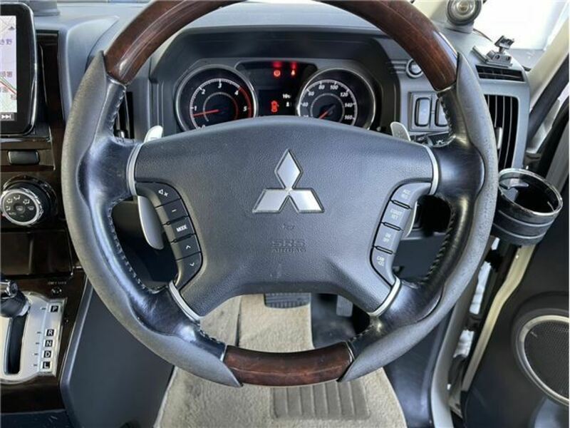 DELICA D5