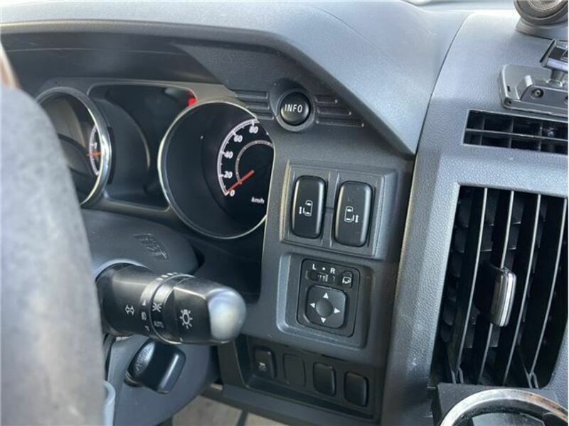 DELICA D5