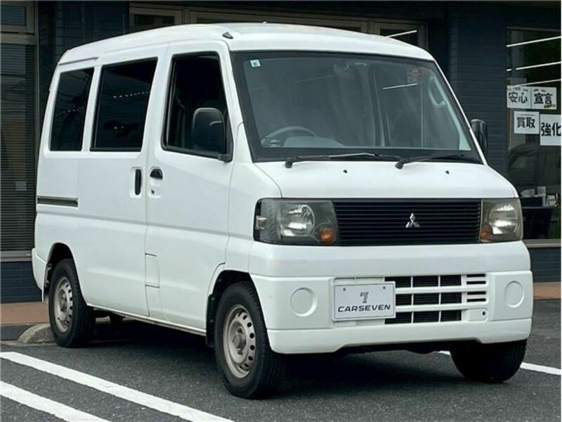 MITSUBISHI MINICAB VAN