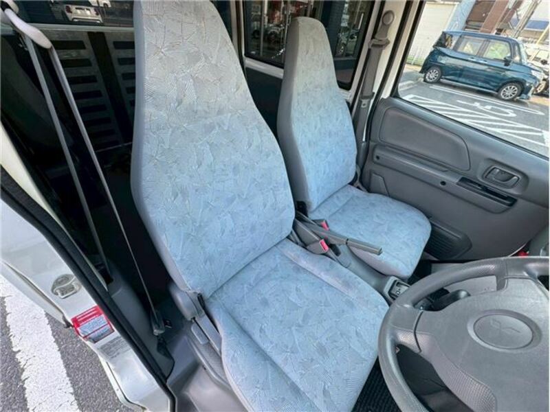 MINICAB VAN
