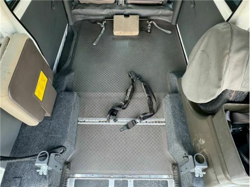MINICAB VAN