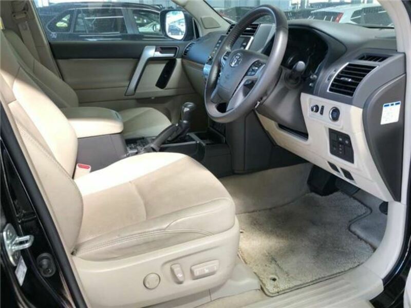 LAND CRUISER PRADO-4