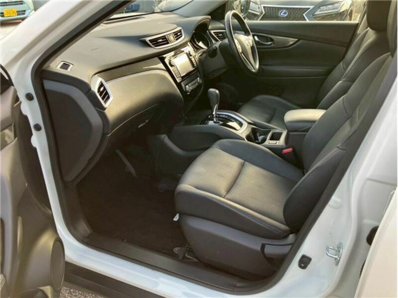 X-TRAIL-13