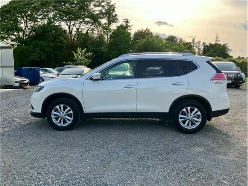 X-TRAIL-21
