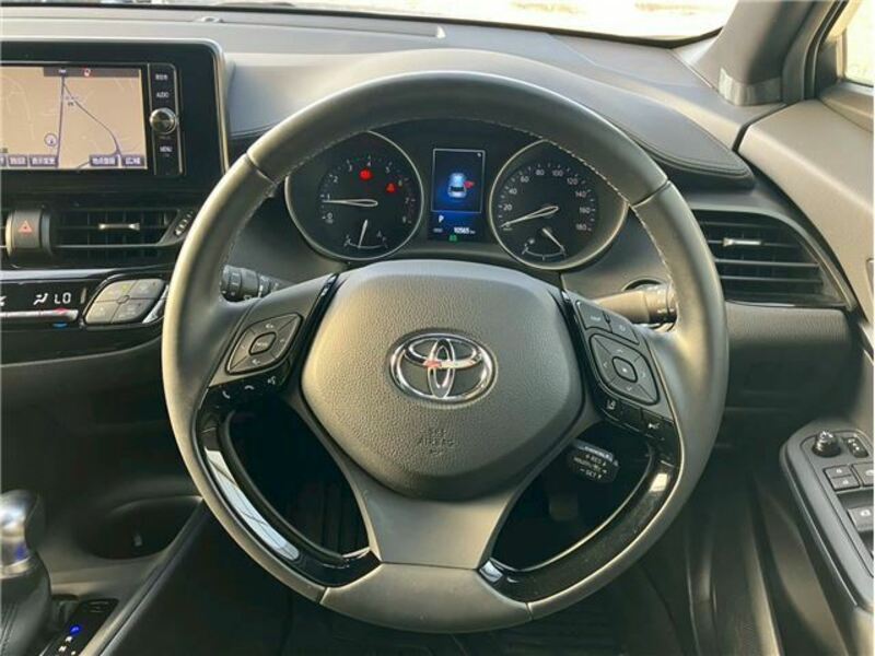 C-HR-7