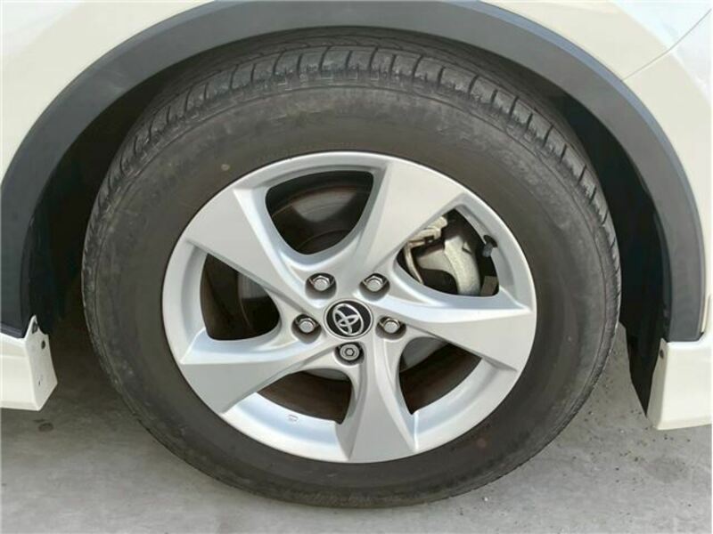 C-HR-29