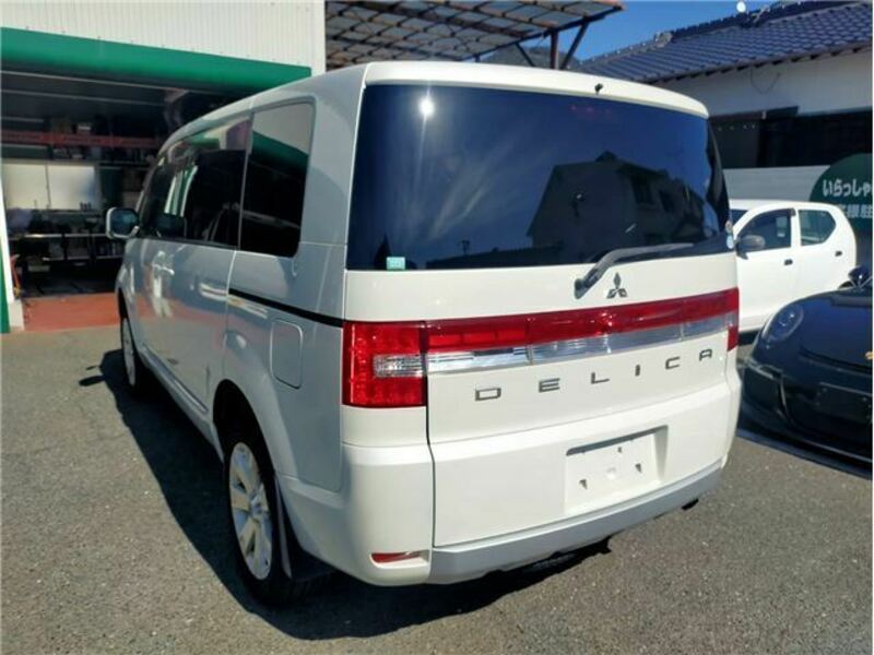 DELICA D5-9