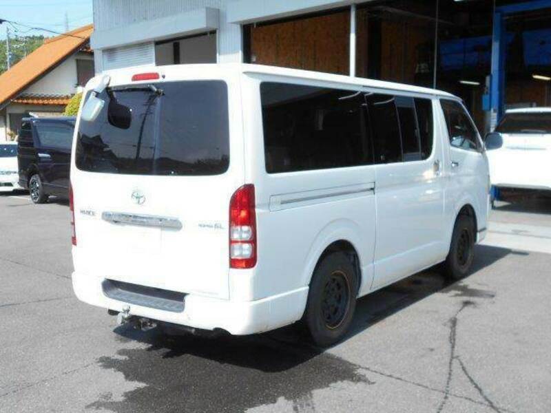 HIACE VAN-18