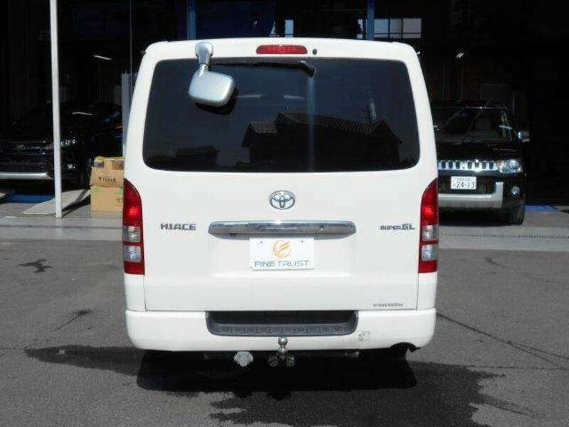 HIACE VAN-19