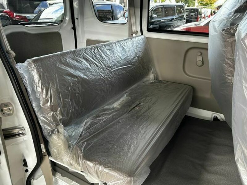 CLIPPER VAN
