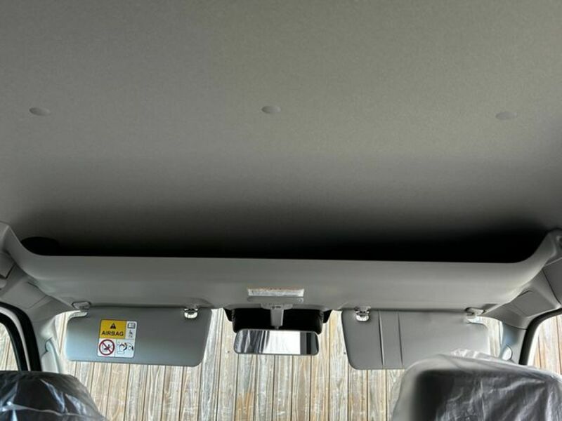 CLIPPER VAN