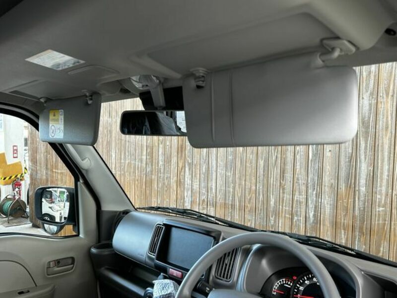 CLIPPER VAN