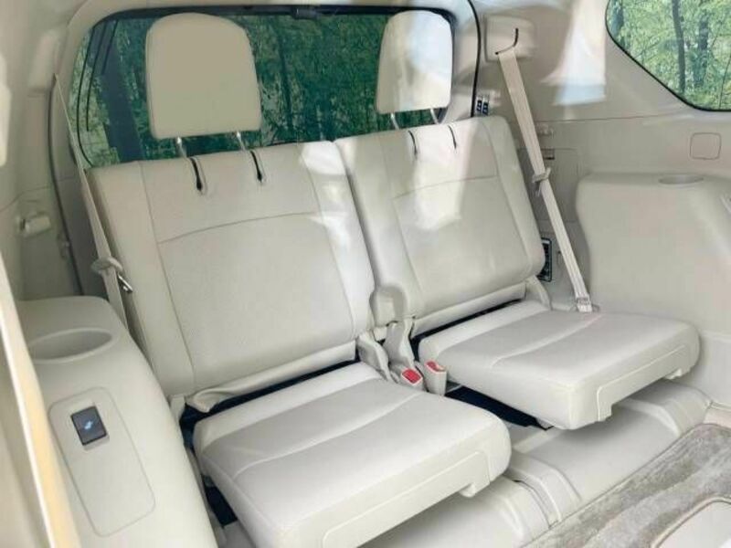 LAND CRUISER PRADO-9