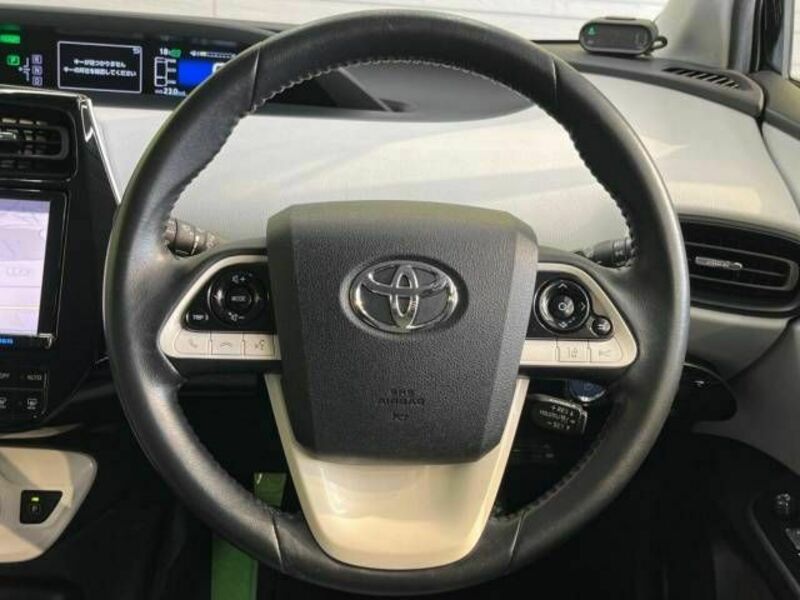 PRIUS-10