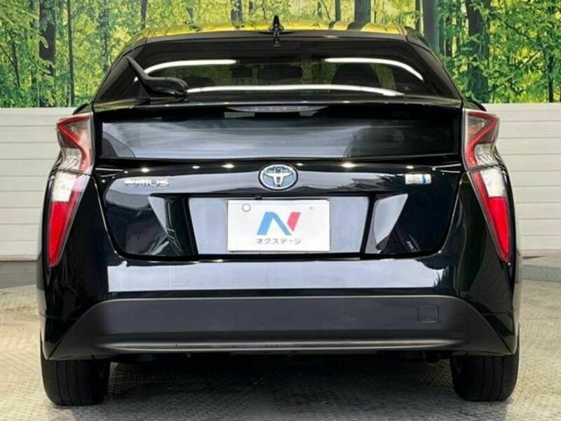PRIUS-14